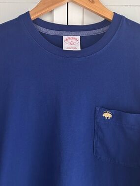 Brooks Brothers Men’s Size M Long Sleeve Crew Neck Tee